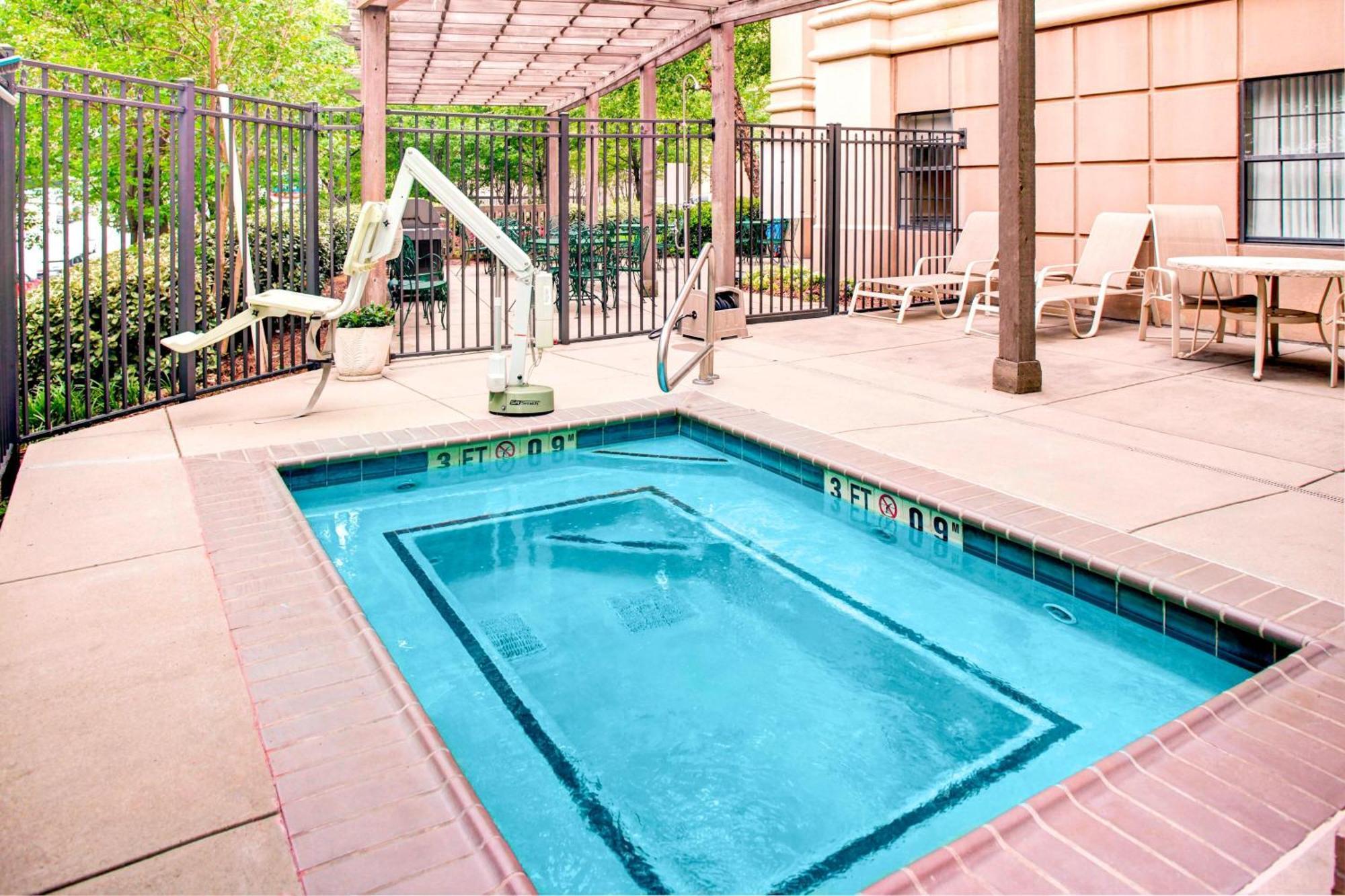 Towneplace Suites Atlanta Buckhead Exteriér fotografie